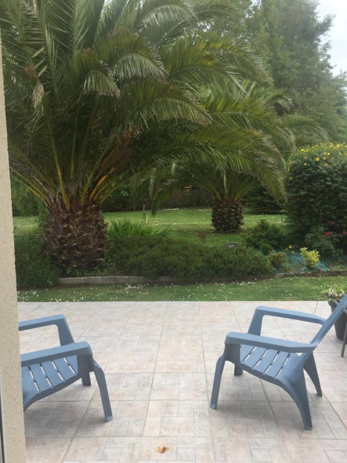 Cote Jardin Des Charmilles Bed and Breakfast Quettehou Buitenkant foto
