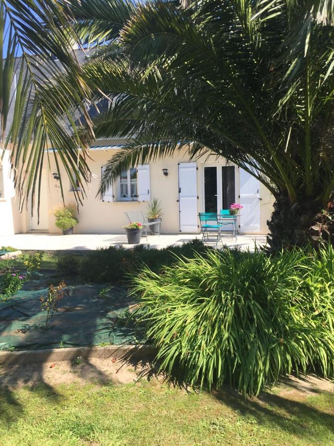 Cote Jardin Des Charmilles Bed and Breakfast Quettehou Buitenkant foto